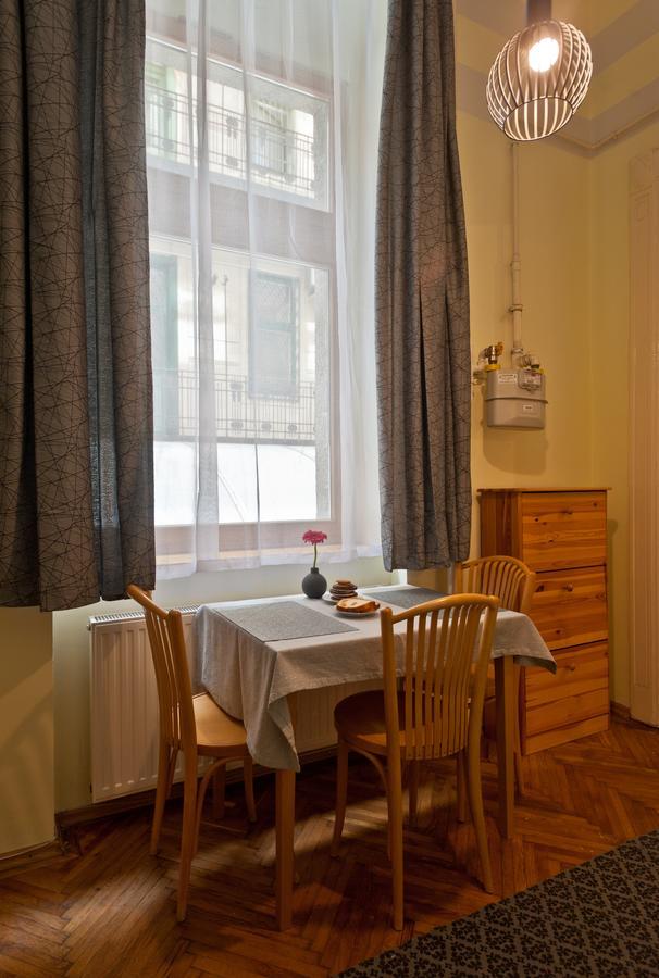 Capital Center Apartments Uelloi Budapeşte Dış mekan fotoğraf